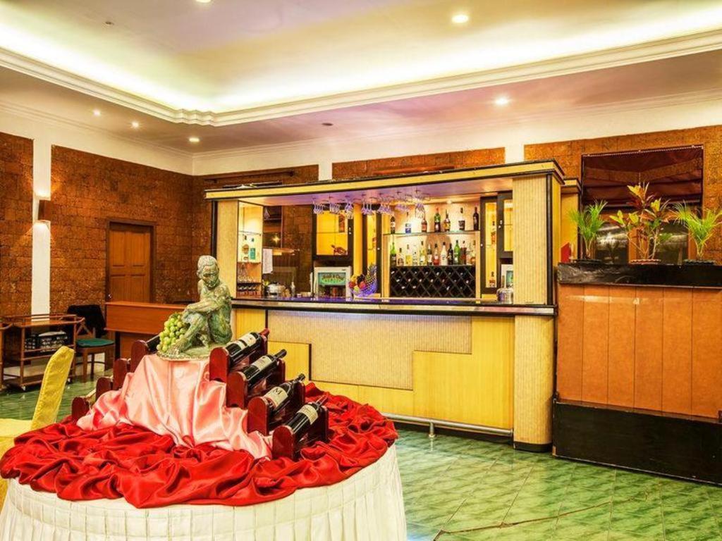 Aye Thar Yar Golf Resort Таунджи Экстерьер фото