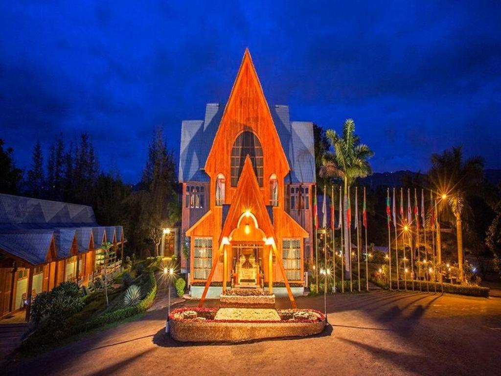 Aye Thar Yar Golf Resort Таунджи Экстерьер фото