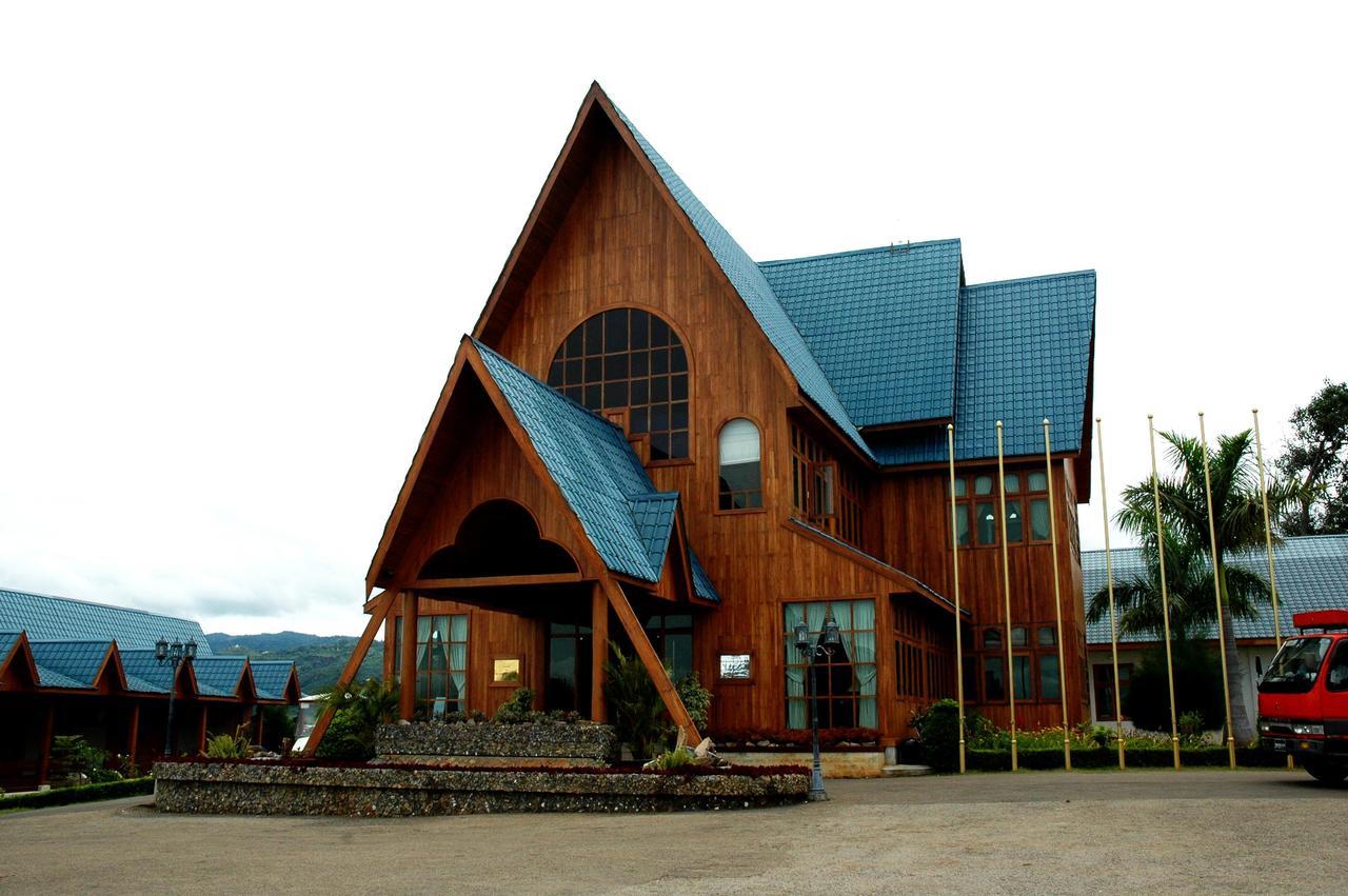 Aye Thar Yar Golf Resort Таунджи Экстерьер фото